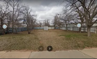 Sold home at 407 W Edmond Street