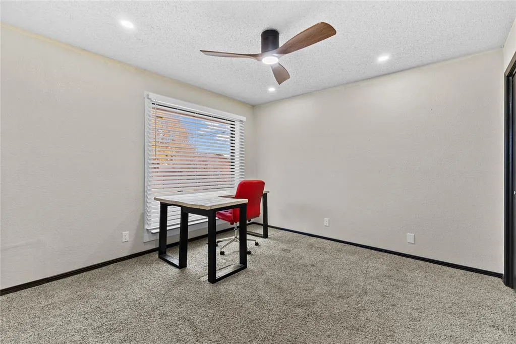 Photo 21 — 1204 Camelot Drive, Clinton, OK 73601