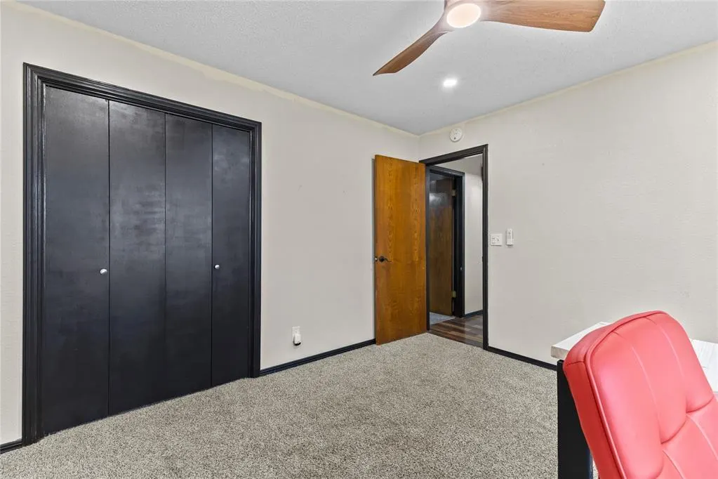 Photo 22 — 1204 Camelot Drive, Clinton, OK 73601