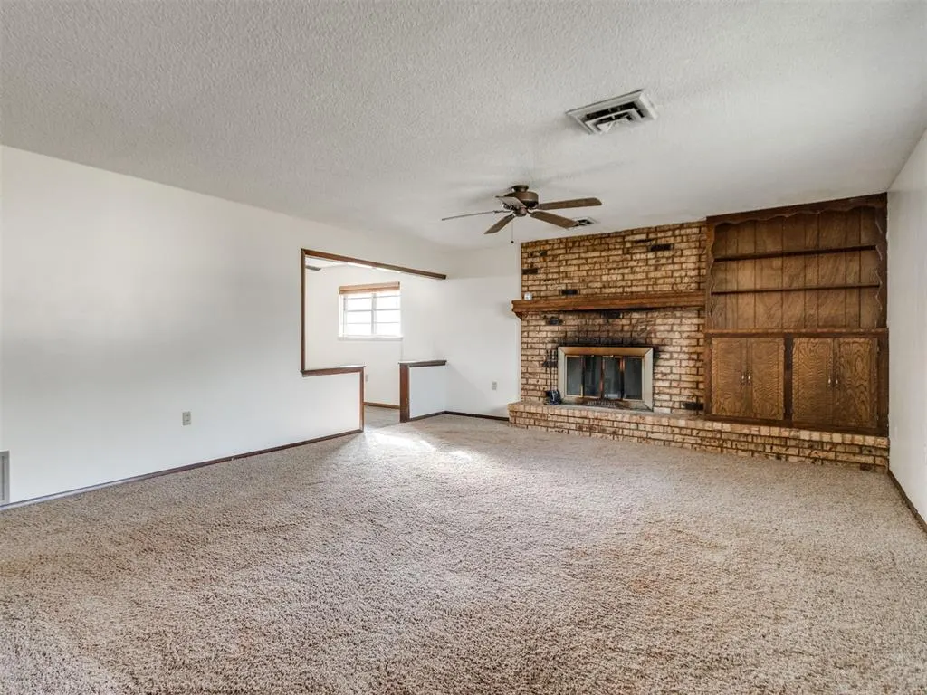 Photo 15 — 605 NE 3rd Street, Luther, OK 73054