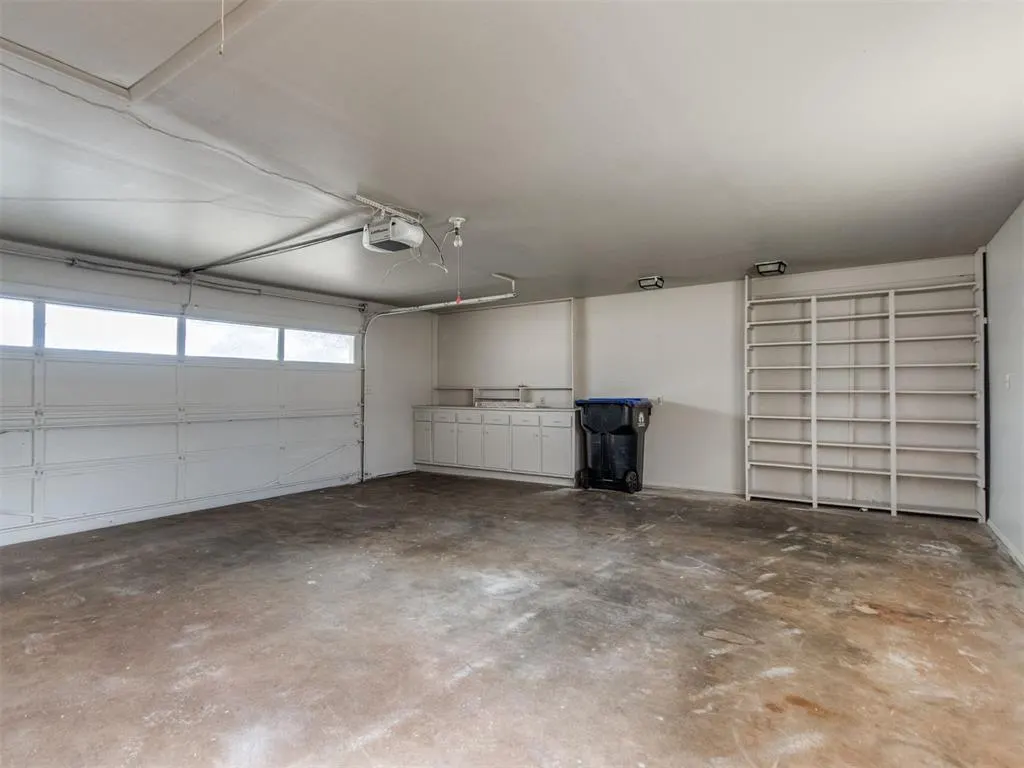 Photo 31 — 605 NE 3rd Street, Luther, OK 73054