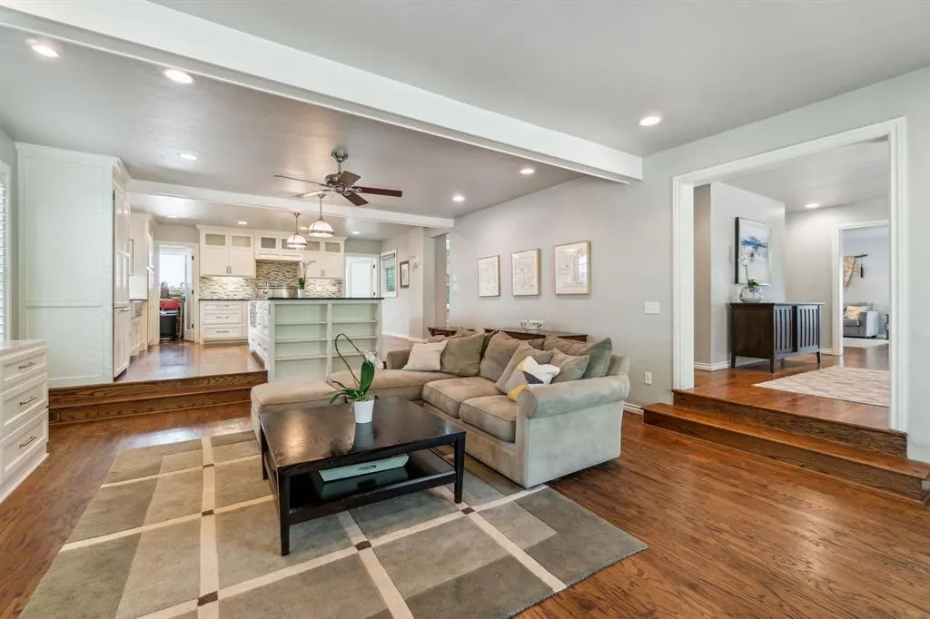 Photo 7 — 1707 Pennington Way, Nichols Hills, OK 73116