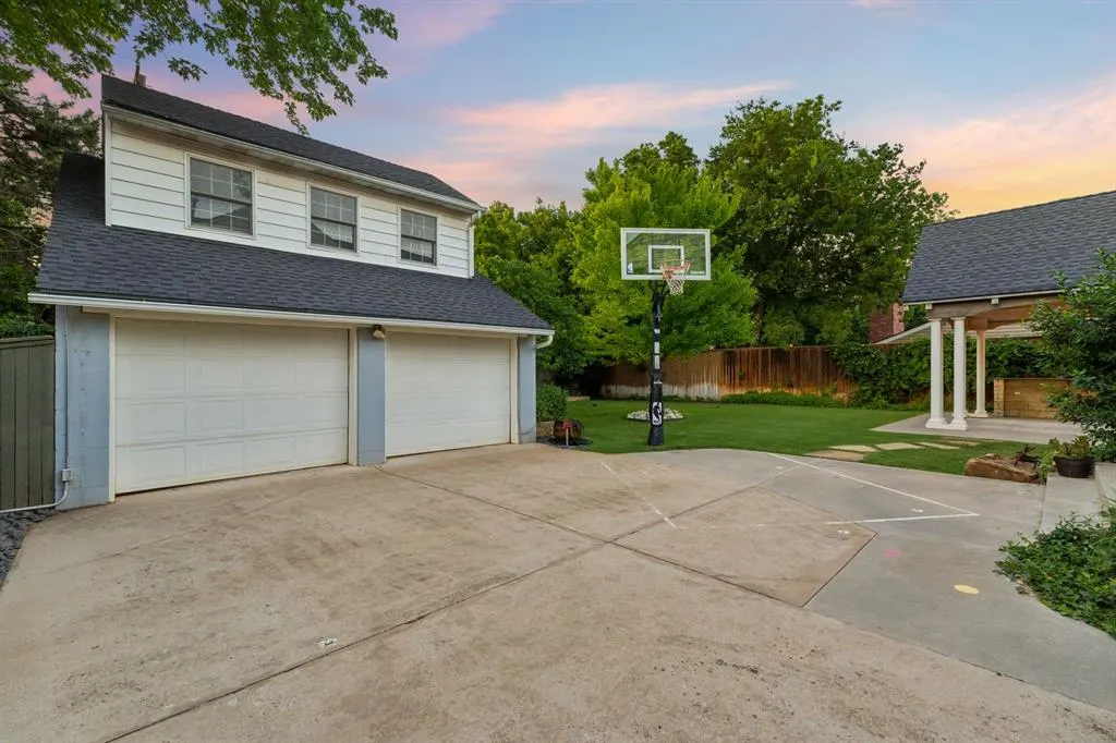 Photo 36 — 1707 Pennington Way, Nichols Hills, OK 73116