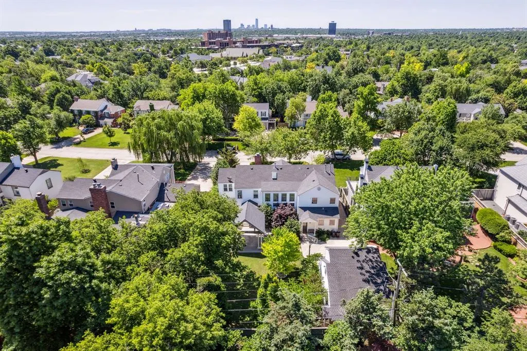 Photo 48 — 1707 Pennington Way, Nichols Hills, OK 73116