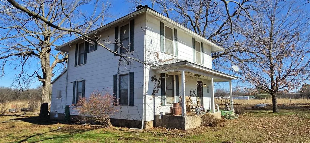 Photo 3 — 800 S Hinckley, Holdenville, OK 74848