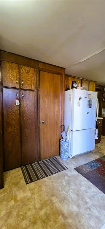 Photo 24 — 800 S Hinckley, Holdenville, OK 74848