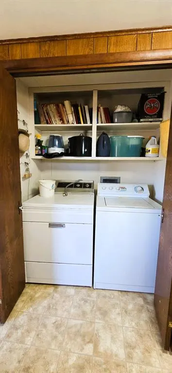 Photo 27 — 800 S Hinckley, Holdenville, OK 74848