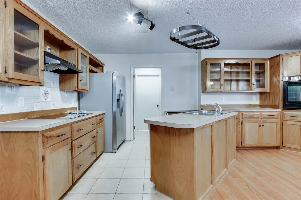 Photo 9 — 11817 Hollyrock Drive, Yukon, OK 73099