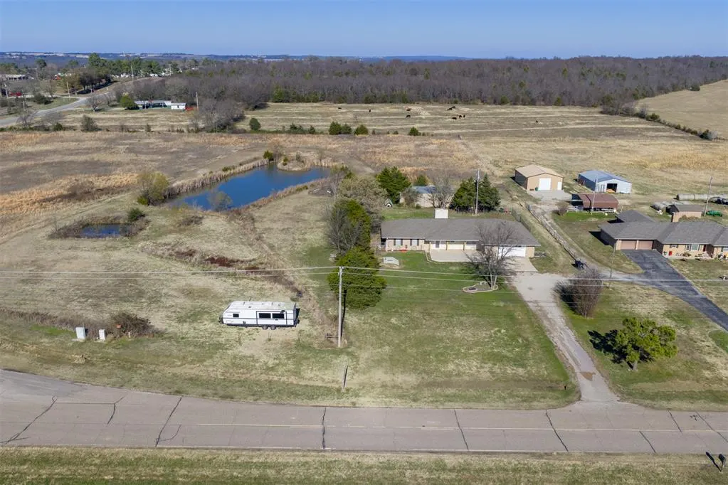 Photo 3 — 379022 N Old Highway 62 Highway, Okemah, OK 74859