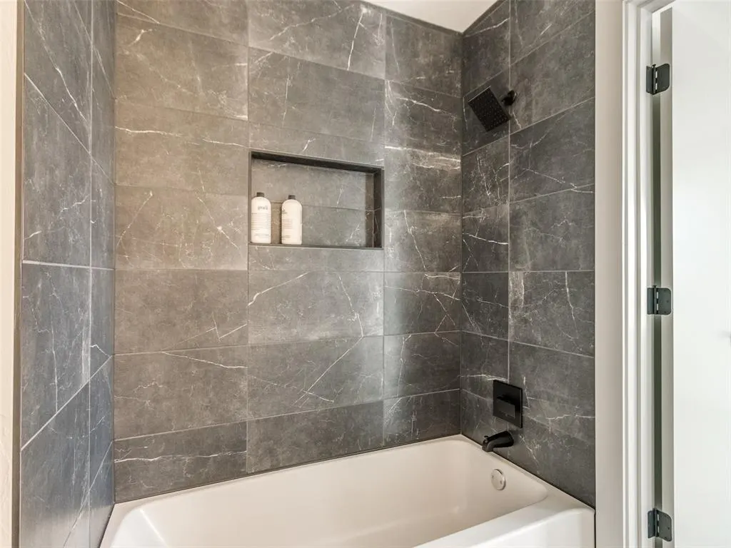 Photo 34 — 8709 Woodbend Drive, Oklahoma City, OK 73135