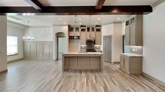 Photo 8 — 6516 Bentley Drive, Oklahoma City, OK 73169