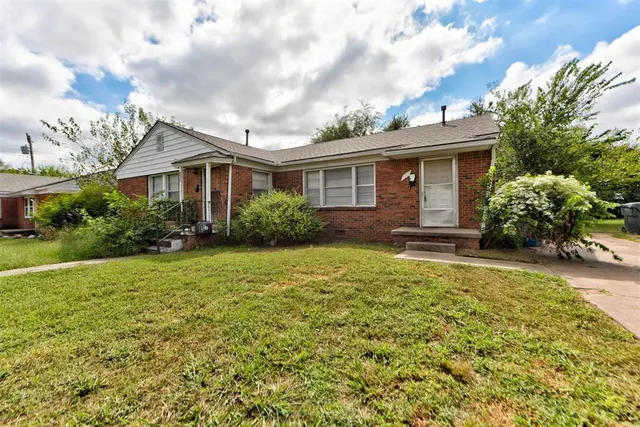 Front exterior — 432 Babb Drive, Midwest City, OK 73110