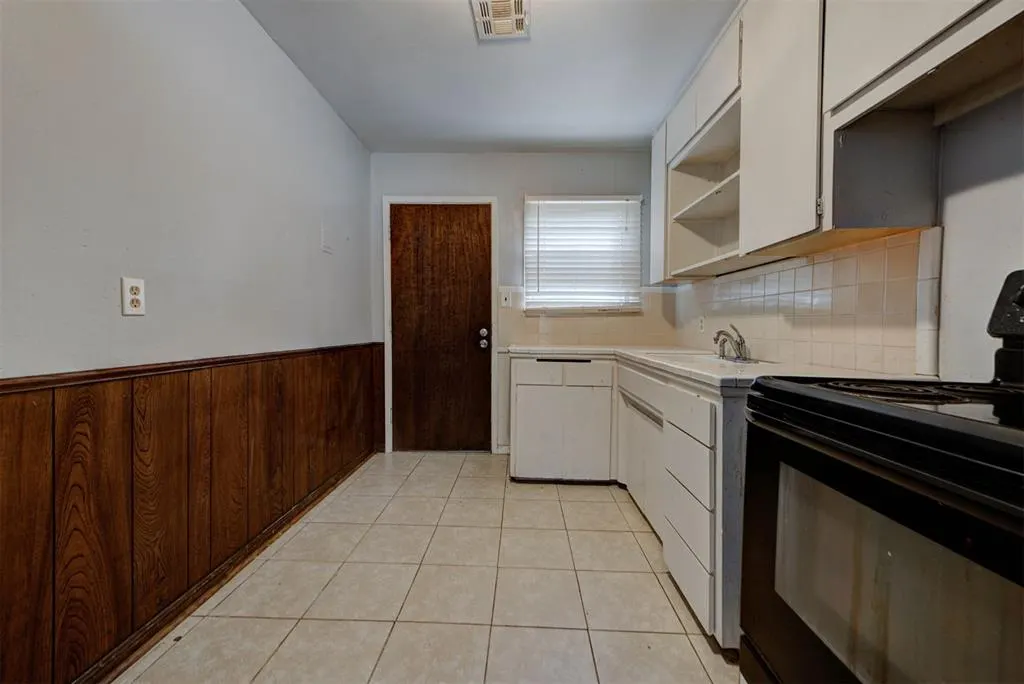 Photo 8 — 432 Babb Drive, Midwest City, OK 73110