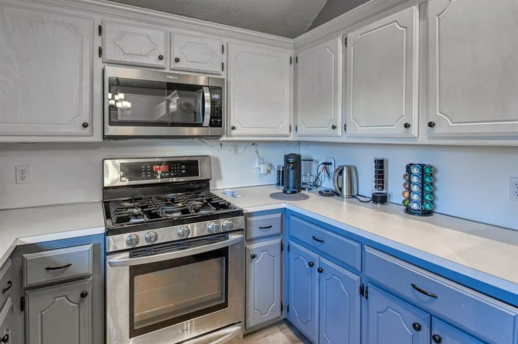 Photo 13 — 9401 Maybrook Drive, Oklahoma City, OK 73159
