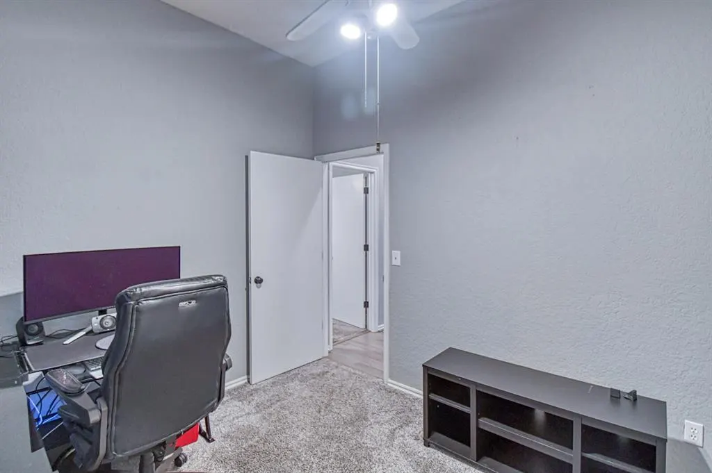 Photo 23 — 9401 Maybrook Drive, Oklahoma City, OK 73159