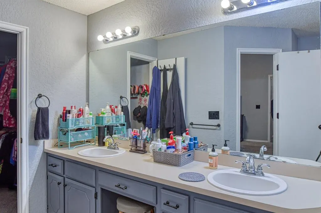 Photo 27 — 9401 Maybrook Drive, Oklahoma City, OK 73159