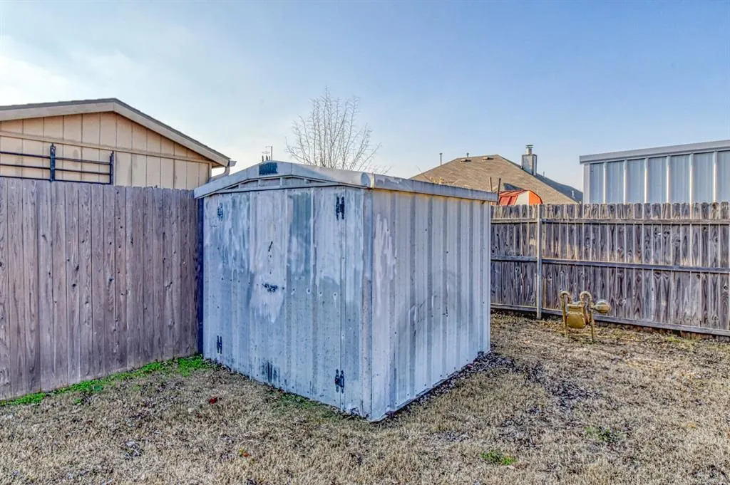 Photo 32 — 9401 Maybrook Drive, Oklahoma City, OK 73159