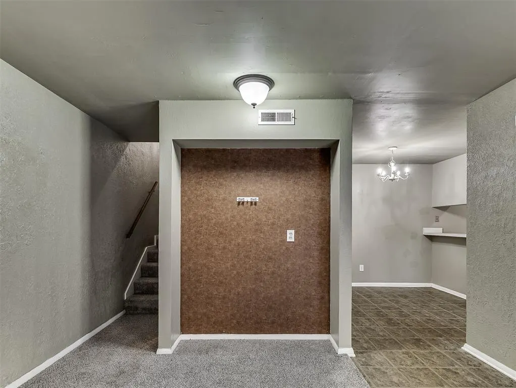 Photo 11 — 811 Red Bird Lane, Norman, OK 73072