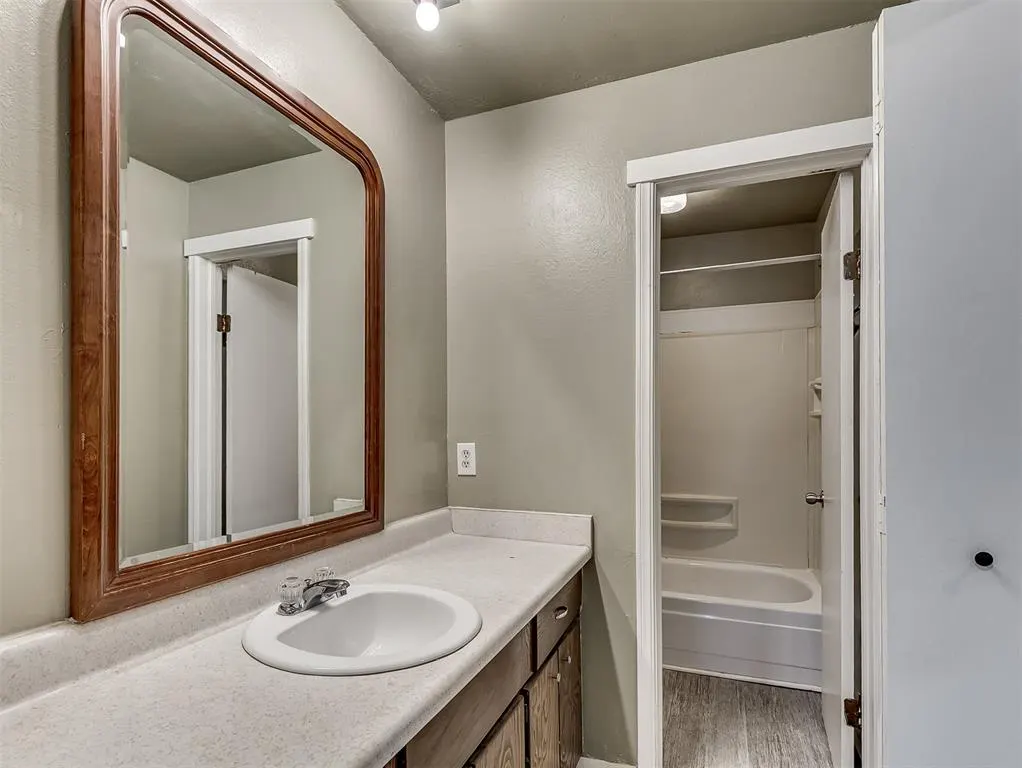Photo 36 — 811 Red Bird Lane, Norman, OK 73072