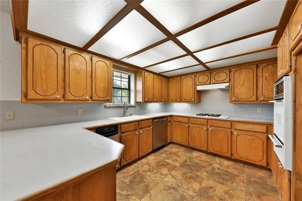 Photo 8 — 10051 Flat Armadillo Road, Lexington, OK 73051