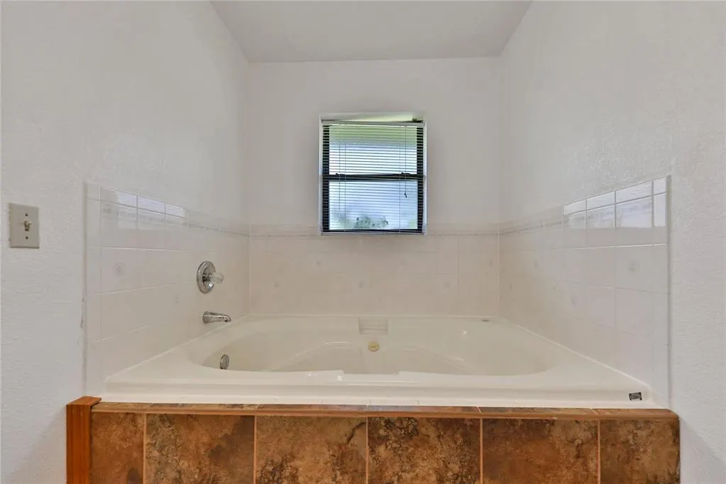Photo 13 — 10051 Flat Armadillo Road, Lexington, OK 73051