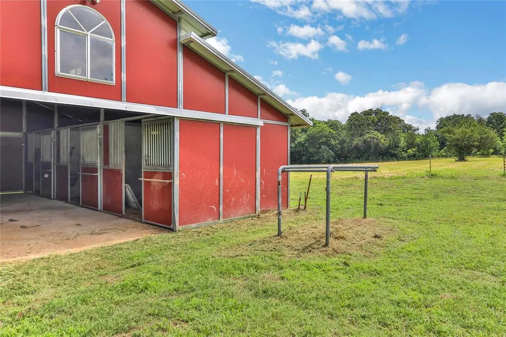 Photo 31 — 10051 Flat Armadillo Road, Lexington, OK 73051