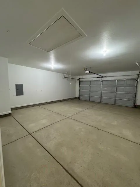 Photo 7 — 20110 Woodrock Street, Harrah, OK 73045