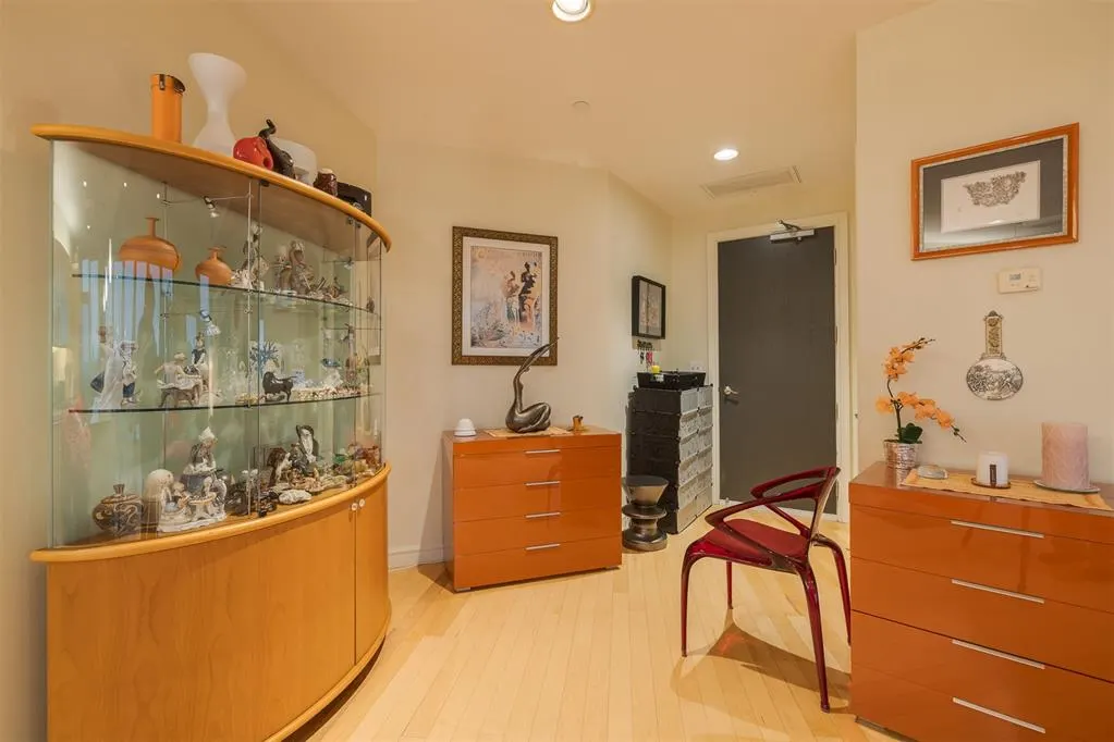 Photo 4 — 5900 Mosteller Drive 34, Oklahoma City, OK 73112