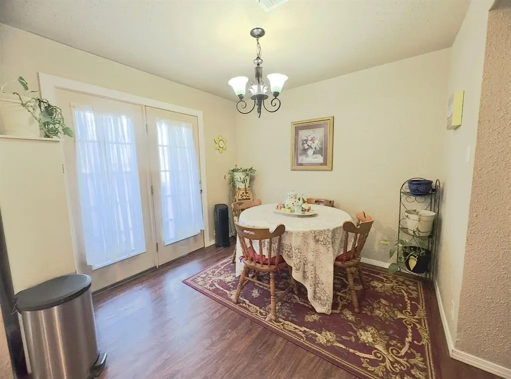 Photo 9 — 305 Gary Street, Mangum, OK 73554
