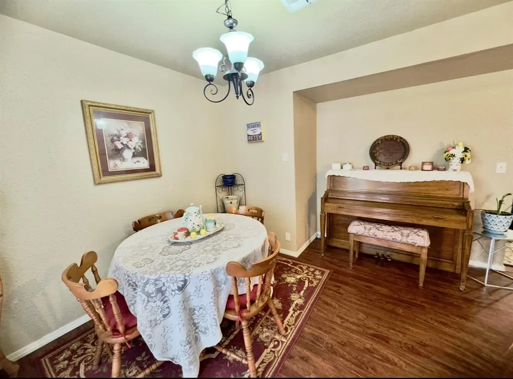 Photo 10 — 305 Gary Street, Mangum, OK 73554