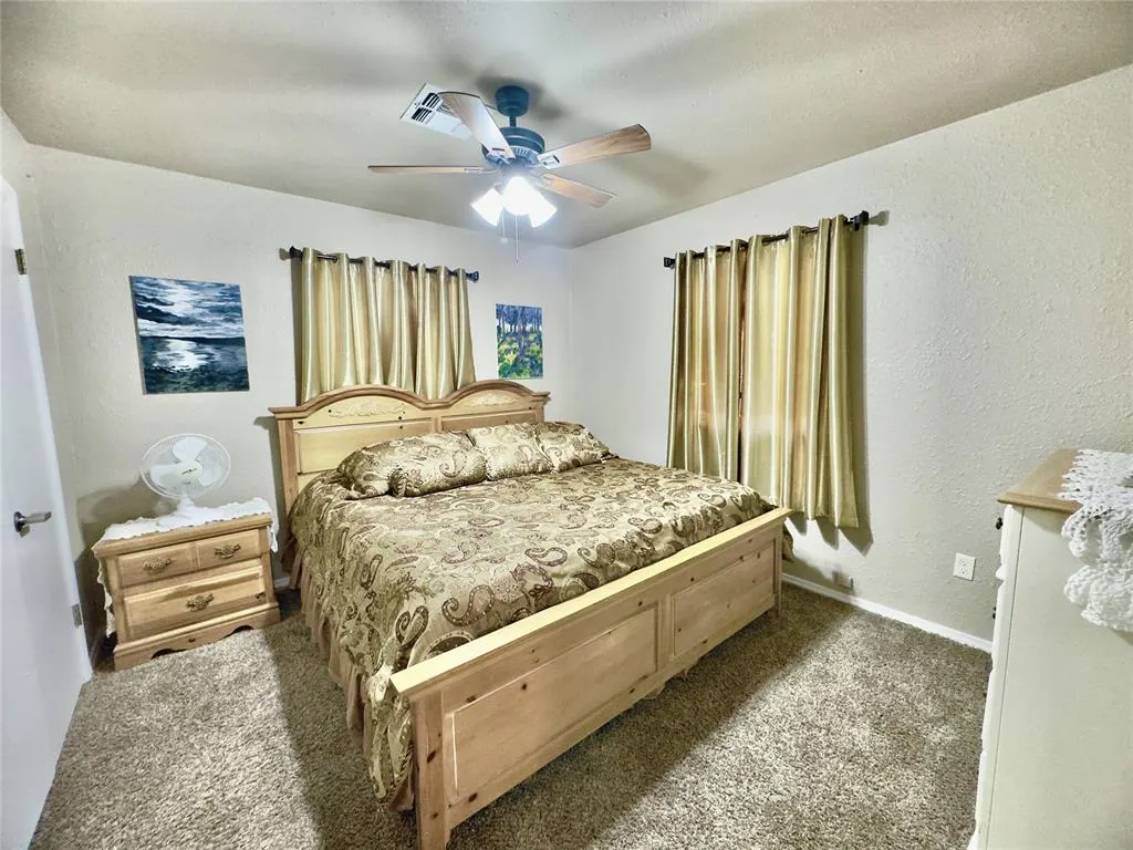 Photo 14 — 305 Gary Street, Mangum, OK 73554