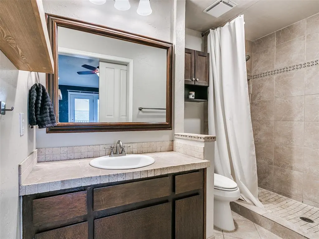 Photo 18 — 9803 Hefner Village Place, Oklahoma City, OK 73162
