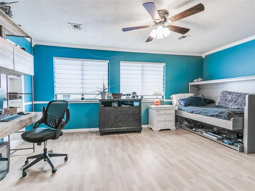 Photo 20 — 9803 Hefner Village Place, Oklahoma City, OK 73162