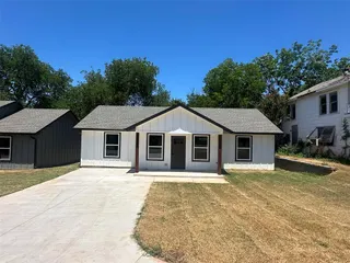 Sold home at 1322 E Margaret Street