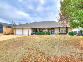 Sold home at 611 Zellers Avenue