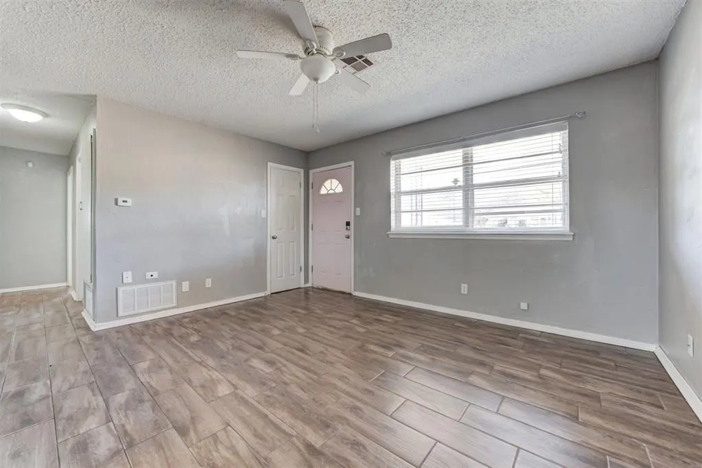 Photo 9 — 24 Seneca Drive, Shawnee, OK 74801