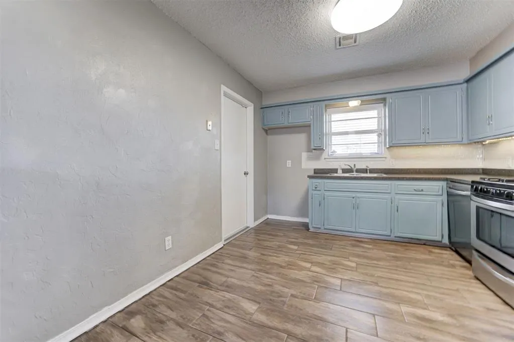 Photo 11 — 24 Seneca Drive, Shawnee, OK 74801