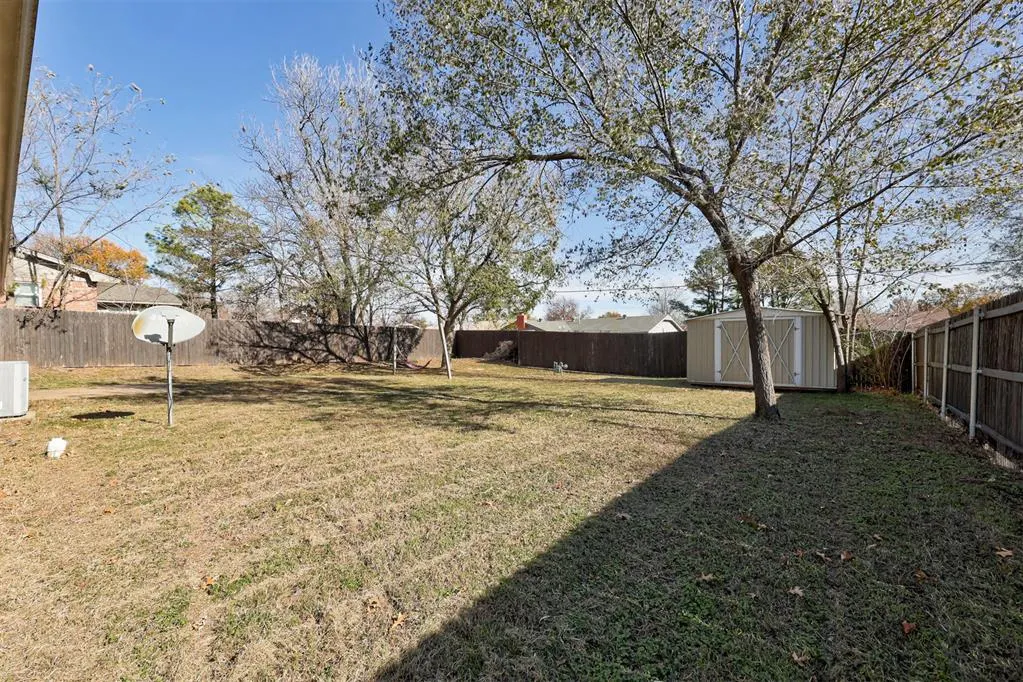 Photo 34 — 24 Seneca Drive, Shawnee, OK 74801