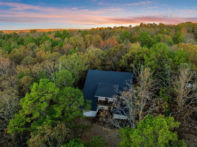 Photo 4 — 265 Woodland Hills Trail, Broken Bow, OK 74728