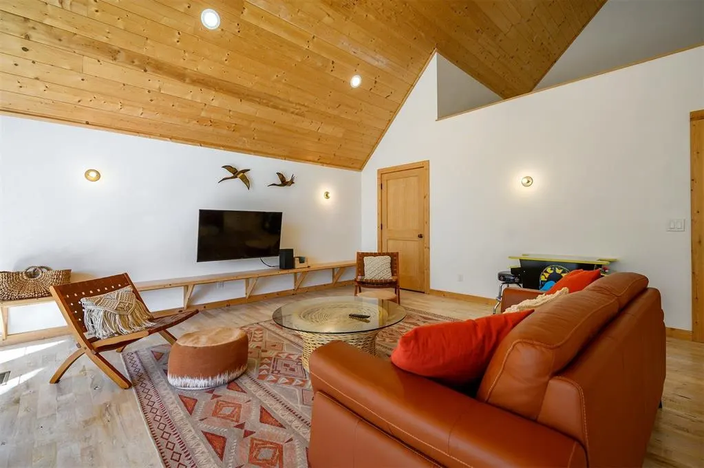 Photo 29 — 265 Woodland Hills Trail, Broken Bow, OK 74728