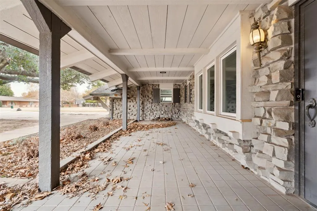 Photo 6 — 105 W Charlotte Drive, Oklahoma City, OK 73139