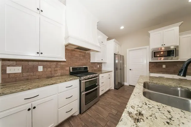 Photo 6 — 207 Casey Lane, Washington, OK 73093