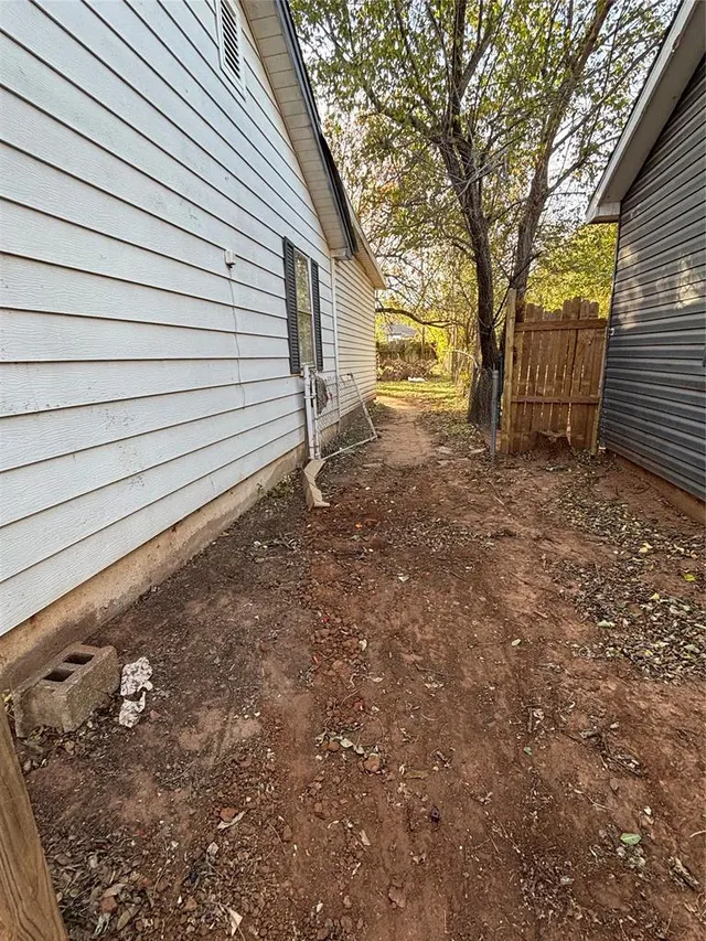 Photo 3 — 6109 Jacks Avenue, Oklahoma City, OK 73149