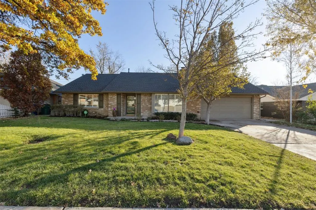 Photo 3 — 2716 NW 55th Terrace, Oklahoma City, OK 73112