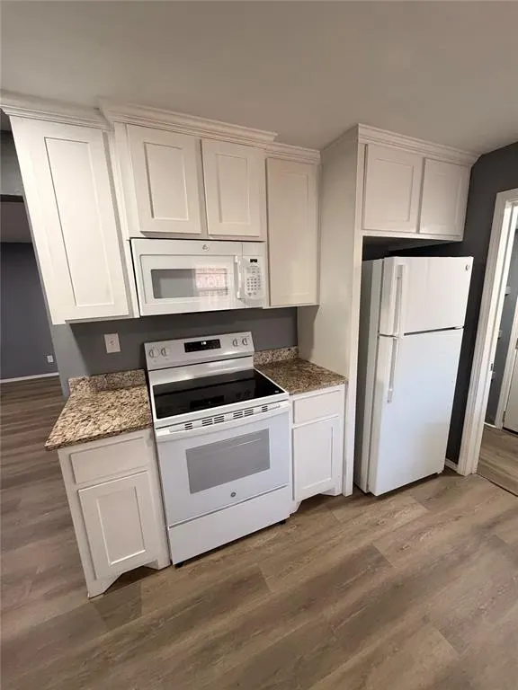 Photo 4 — 1206 SW B Avenue, Lawton, OK 73501