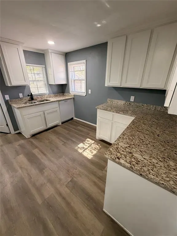 Photo 9 — 1206 SW B Avenue, Lawton, OK 73501