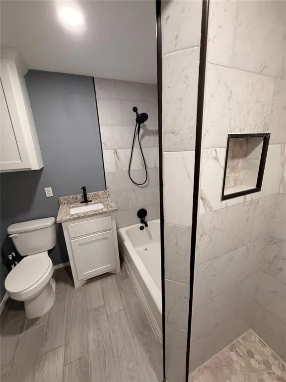 Photo 19 — 1206 SW B Avenue, Lawton, OK 73501