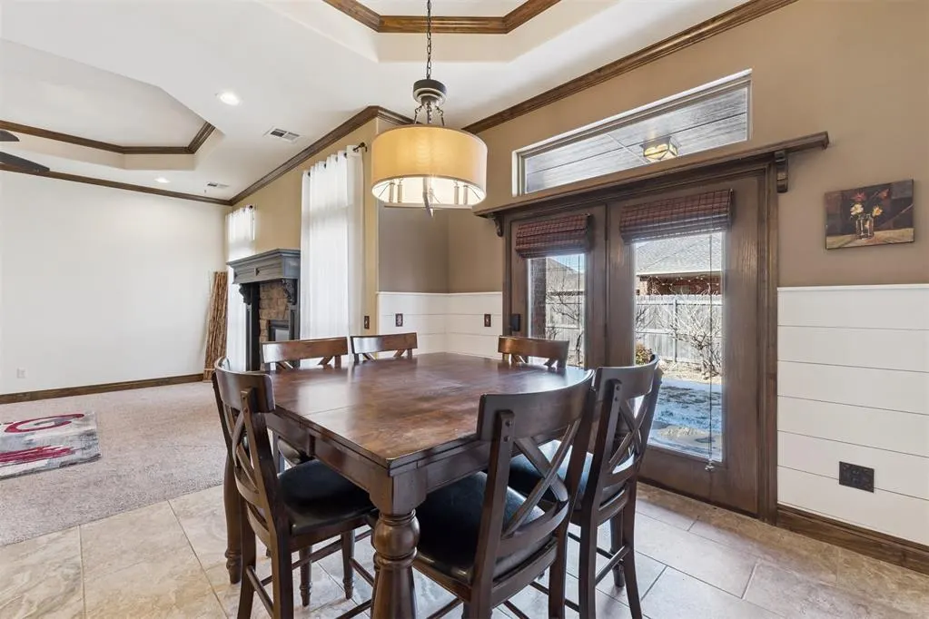 Photo 21 — 557 W Pine Rose Court Way, Mustang, OK 73064