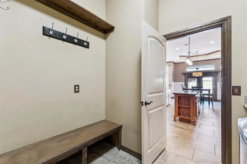 Photo 40 — 557 W Pine Rose Court Way, Mustang, OK 73064