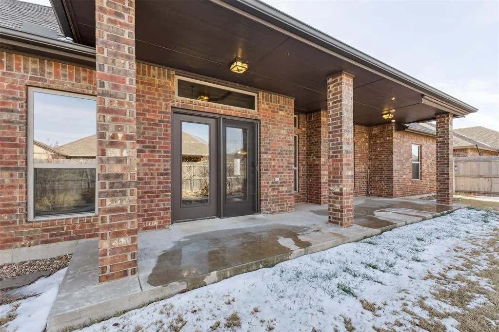 Photo 45 — 557 W Pine Rose Court Way, Mustang, OK 73064